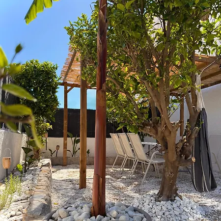 Casa Costa Lux *